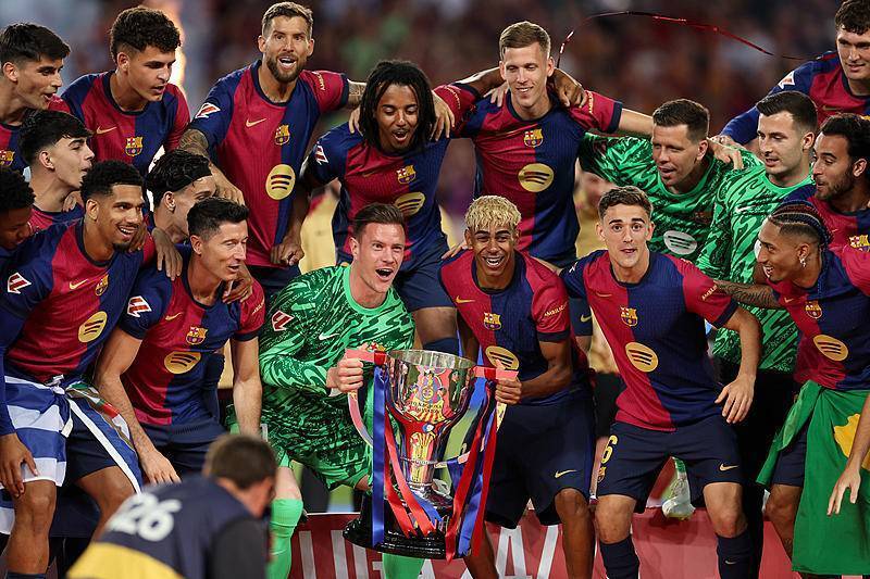 马特乌斯：昂达夫应重返德国队，他在锋线上的表现不可或缺（马特乌斯呼吁德国队再征召昂达夫：锋线价值不可或缺）