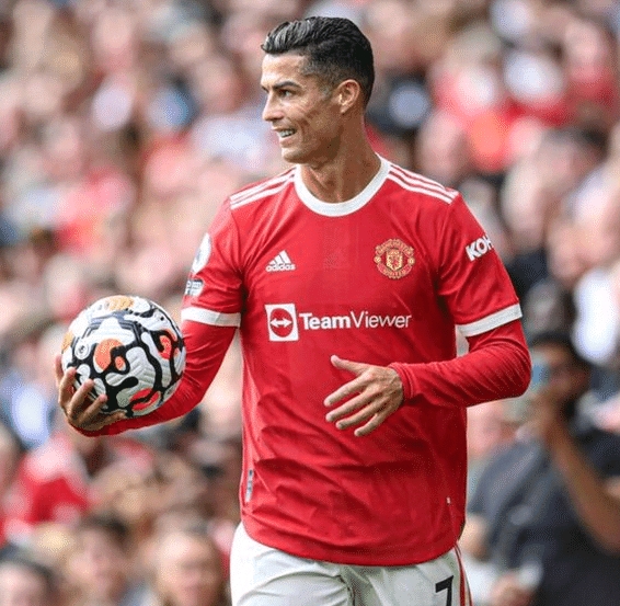 布斯克茨和阿尔巴结束球员生涯，巴萨官方发文祝福（布斯克茨、阿尔巴宣布退役，巴萨官方发文送上祝福）