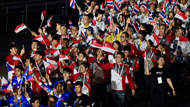 苏牙谈最喜欢的五球：踢诺维奇凌空斩，对马略卡脚后跟得分（苏亚雷斯回顾生涯五大进球：对诺维奇凌空抽射，对马略卡脚后跟破门）