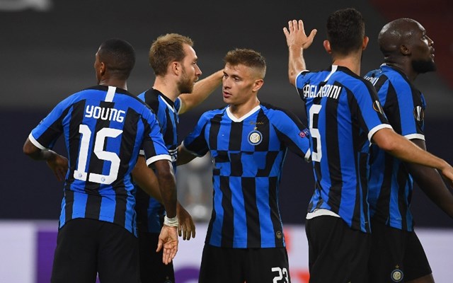 国安夺足协杯冠军，亚冠官方祝贺：携‘永远争第一’信念再出发！（亚冠官方祝贺国安足协杯封王：带着“永远争第一”再启新程）