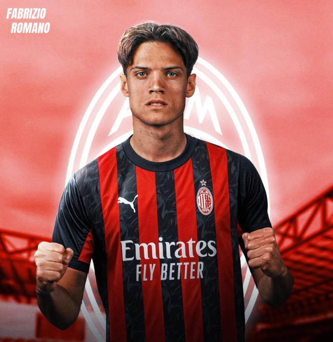 鲁媒：陈泽仕和依木兰今天抵达成都，参加U22国足的训练备战（鲁媒：陈泽仕、依木兰今日抵蓉，随U22国足展开备战训练）