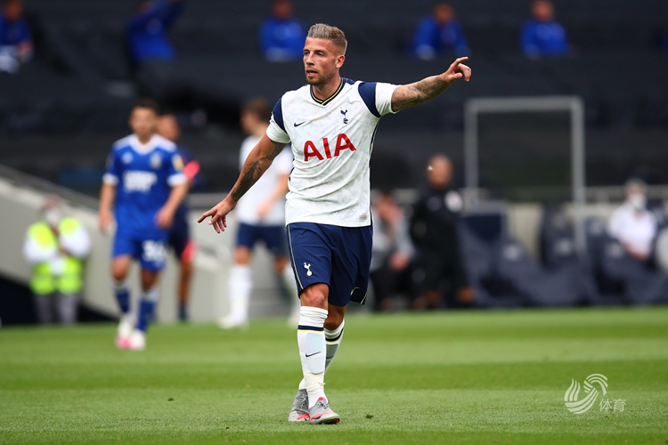 扑救成功率高达91.7%，侯森当选中超11月最佳守门员（91.7%扑救成功率加持，侯森荣膺中超11月最佳门将）